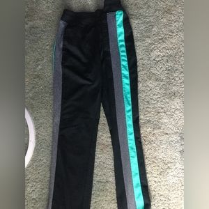 BCG Athletic Leggings in Black and Teal (Size XS)